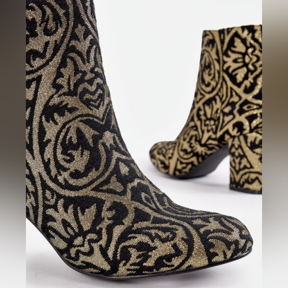 JustFab Jacinta Booties (Women's)